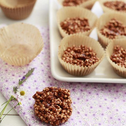 Puffed quinoa with chocolate and peanut butter make a tasty healthy treat.