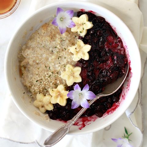 Quinoa Breakfast Porridge with Blueberry Sauce