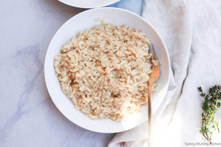 A bowl of plain creamy risotto in a bowl. 