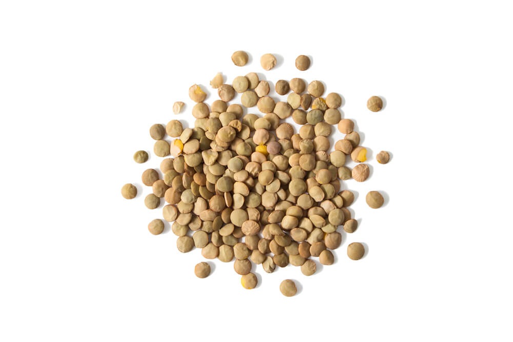 A pile of green lentils. 