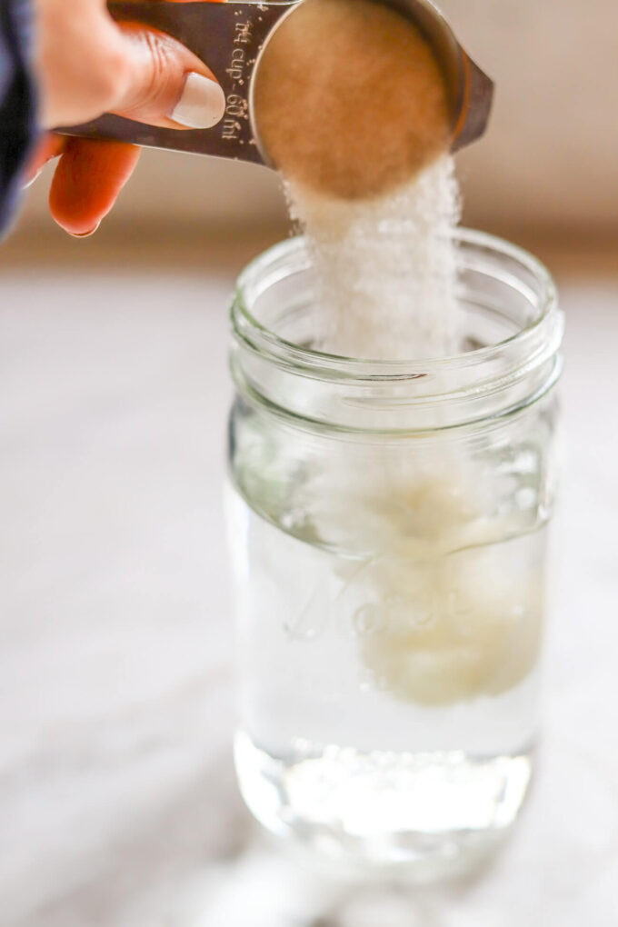 How to Make Water Kefir - Agua de Kefir